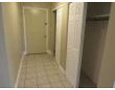 50 Constitution Dr unit 50, Londonderry, NH 03053 - photo 5