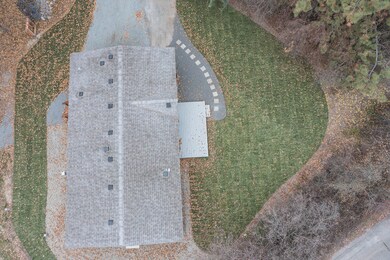 5 Columbia Dr Space 10 Updates-4