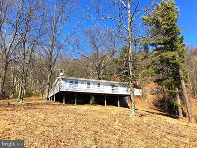 828 E Ridge Rd, Mathias, WV 26812 - photo 2