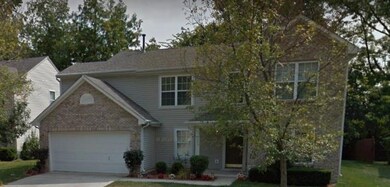 10665 Trailwood Dr, Fishers, IN 46038 - photo 2