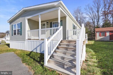 38 Meadowview Dr, New Bloomfield, PA 17068 - photo 3