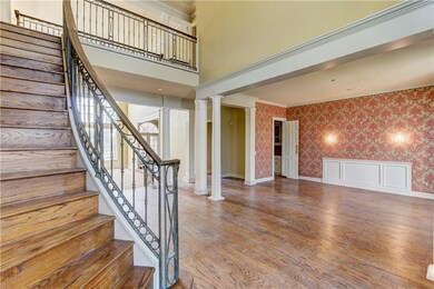 1904 Oak Valley Terrace, Edmond, OK 73025 - photo 2