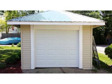 215 S Brinker Ave, Columbus, OH 43204 - photo 3