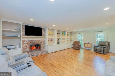 5184 Deering Trail unit 2, Marietta, GA 30068 - photo 2