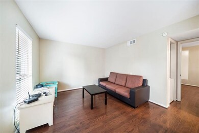 1710 Indiana St unit 7, Houston, TX 77006 - photo 2