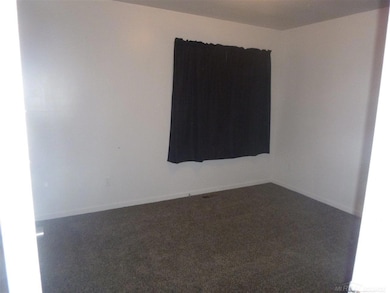 48600 Sugarbush Rd unit 70, Chesterfield, MI 48047 - photo 4