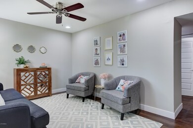 138 W Hackamore Ave-6