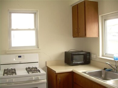 Efficient kitchen is a convenient workspace.