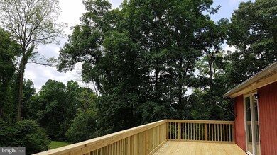 143 Harden Dr, Berkeley Springs, WV 25411 - photo 4