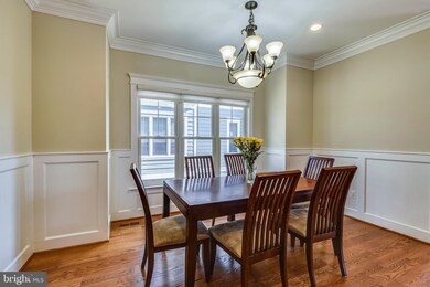 6951 Birch St, Falls Church, VA 22046 - photo 7