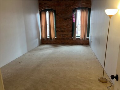 Blackstone Landing unit 407, Pawtucket, RI 02860 - photo 5