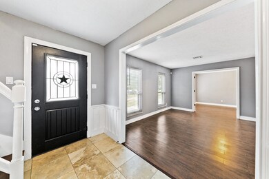 4815 Caris St, Houston, TX 77091 - photo 6