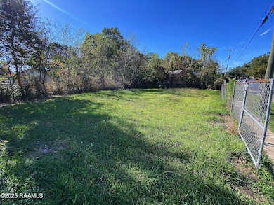 570 E St Peter St, New Iberia, LA 70560 - photo 2