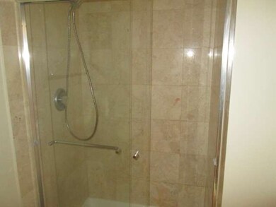 1847 Grove Ave unit B, Schaumburg, IL 60193 - photo 7