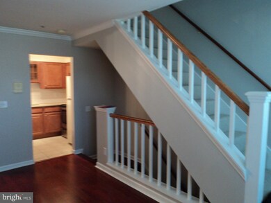 5700 Chapman Mill Dr unit 320, Rockville, MD 20852 - photo 5