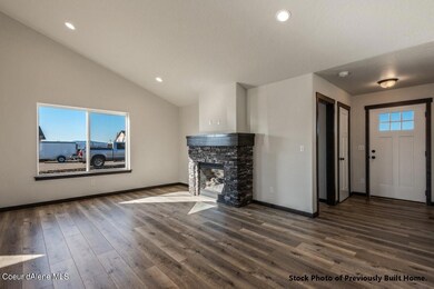 3. Entrance to Living Room