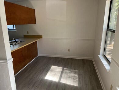1830 Sylvan Ct unit D, Tallahassee, FL 32303 - photo 3
