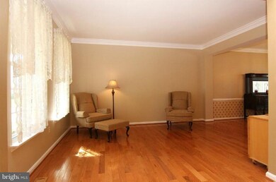 2045 Sherryl Ave, Sykesville, MD 21784 - photo 3