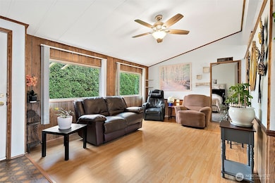 18621 109th Ave SE, Renton, WA 98055 - photo 4