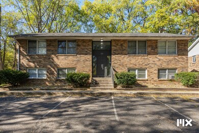 130 S Clarendon St, Kalamazoo, MI 49006 - photo 2