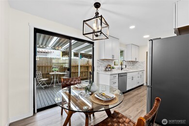 11803 C St S, Tacoma, WA 98444 - photo 7