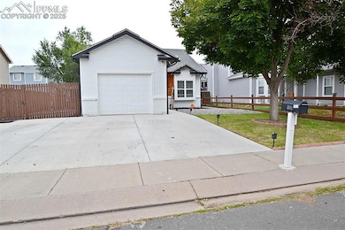 4640 Spacewalk Way, Colorado Springs, CO 80916 - photo 3