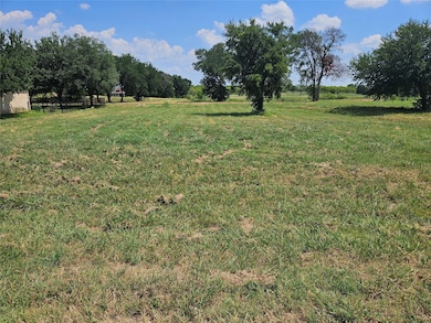 561 Roberts Ct, Sherman, TX 76258 - photo 2