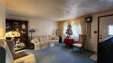 262 Vista Dr, Apollo, PA 15613 - photo 4