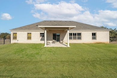 7055 Heathington, Granbury, TX 76049 - photo 6