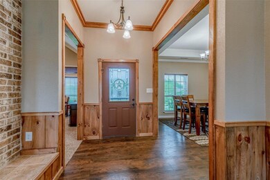 573 Lakewood Rd, Denison, TX 75020 - photo 2