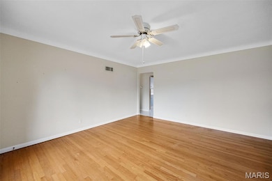 9720 Grantview Dr, Saint Louis, MO 63123 - photo 7