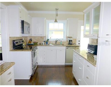 Kitchen - Beautiful Gourmet Kitchen!