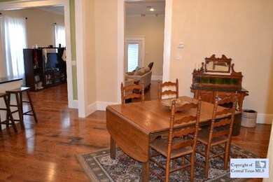 903 W Hopkins St, San Marcos, TX 78666 - photo 4