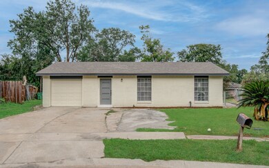 1403 Beaver Bend Rd, Houston, TX 77088 - photo 5