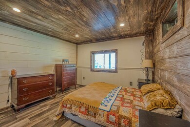 27 Hodge Rd, Lancaster, NH 03584 - photo 5