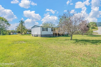 180 Mccarty Rd, Lafollette, TN 37766 - photo 3