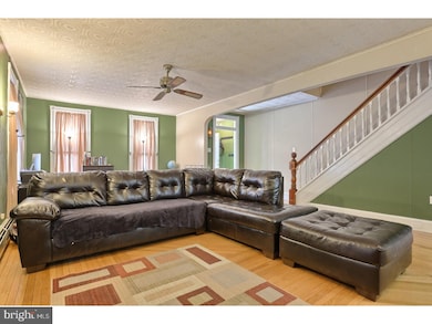 215 N Lehigh St, Tamaqua, PA 18252 - photo 3