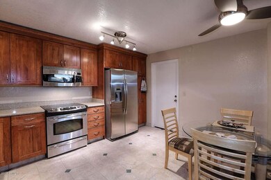 Night-Kitchen2