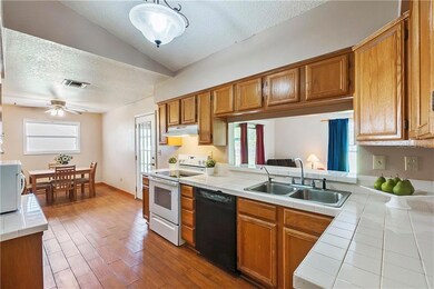 1955 Running Horse Trail, Saint Cloud, FL 34771 - photo 7