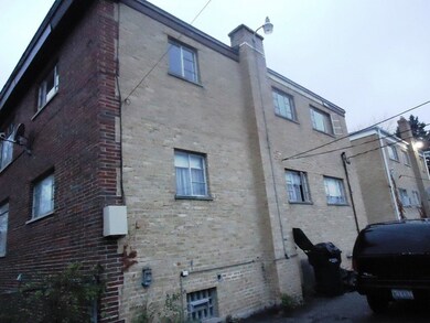 755 N Linden Ave unit 201, Waukegan, IL 60085 - photo 2