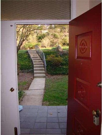 8715 Marshall Rd, Glenside, PA 19038 - photo 4