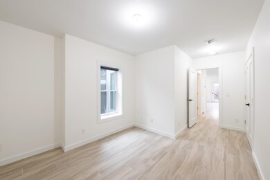 340 Randolph Ave unit 1, Jersey City, NJ 07304 - photo 5