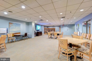 Greens of Leisure World unit 1014, Silver Spring, MD 20906 - photo 3