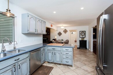 13 Ashlor Dr, Middle Grove, NY 12850 - photo 4