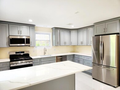 3222 Revere Rd unit 2, South Plainfield, NJ 07080 - photo 4