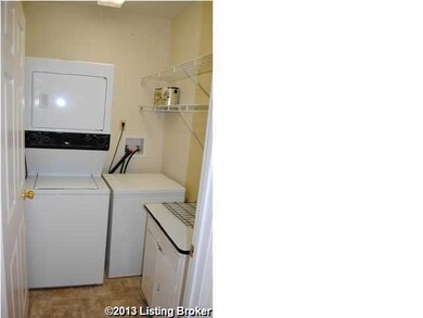 8422 Elsie Ct, Louisville, KY 40228 - photo 6