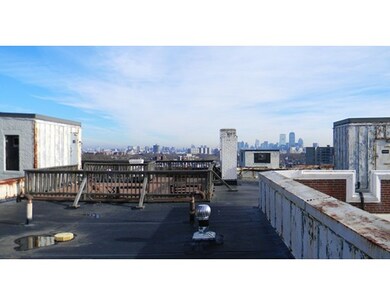 Warwick Condos unit 741, Brookline, MA 02446 - photo 7