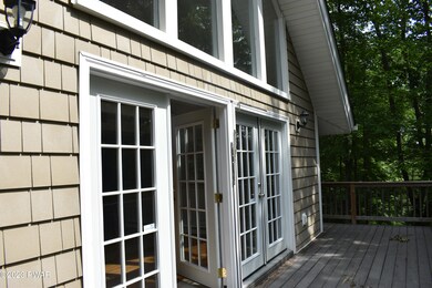 122 Lookout Dr, Hawley, PA 18428 - photo 6