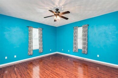 108 S Vine St, Freeburg, IL 62243 - photo 4