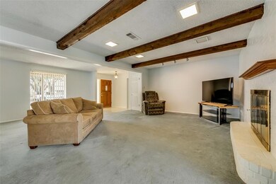 400 Glenn Dr, Hurst, TX 76053 - photo 5